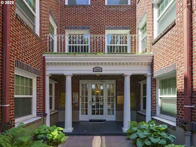 1509 NE 10th AVE #309 Portland, OR 97232
