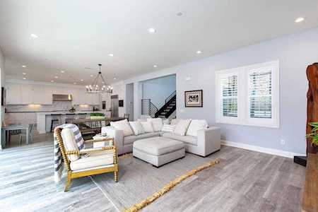 4737 Borden Ct Carlsbad, CA 92010