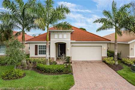 13152 Silver Thorn Loop North Fort Myers, FL 33903