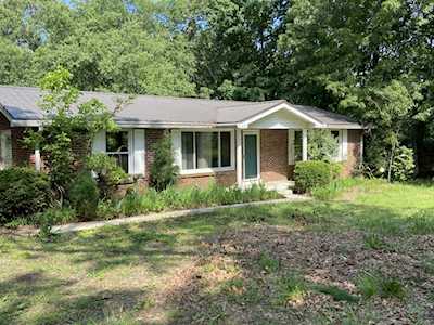 1104 White Bluff Rd White Bluff, TN 37187