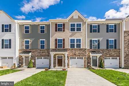 116 Roundstone Run Swedesboro, NJ 08085