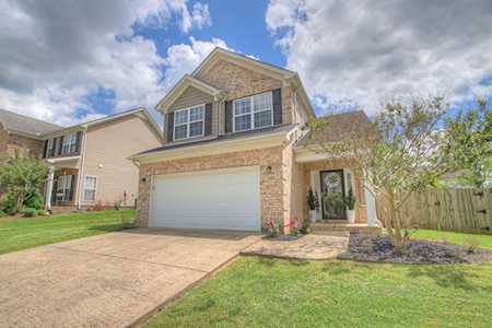 4045 Locerbie Cir Spring Hill, TN 37174