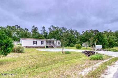 1061 Leisure Lane Vanceboro, NC 28586