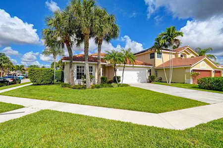 7399 Southampton Terrace Boynton Beach, FL 33436