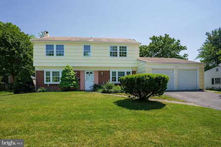 12413 Rustic Hill Dr Bowie, MD 20715