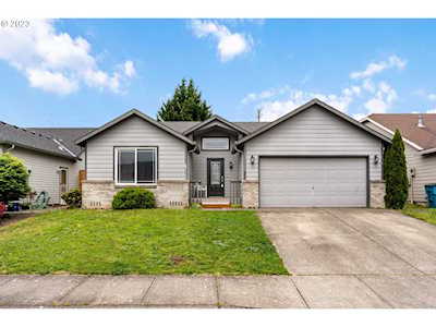 16506 NE 67th ST Vancouver, WA 98682