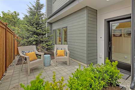 3727 Wallingford Ave N Seattle, WA 98103