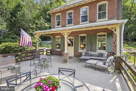 12 Main St Greenville, DE 19807