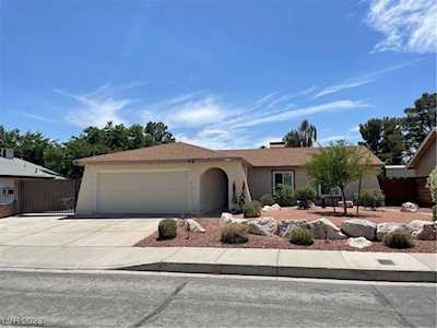 1120 Fuente Way Boulder City, NV 89005