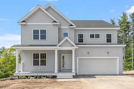 10 Micmac Ln Acton, MA 01720