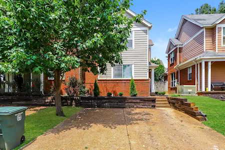 747 N Walnut Woods Cv Memphis, TN 38018