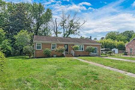 113 Glenn Circle Williamsburg, VA 23185