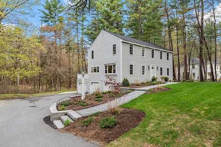 1332 Old Marlboro Rd Concord, MA 01742