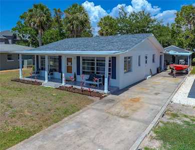 313 S Spring Blvd Tarpon Springs, FL 34689
