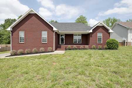 346 Preakness Cir Pleasant View, TN 37146