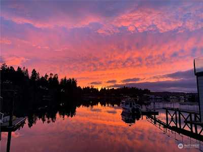 15667 Point Monroe Dr NE Bainbridge Island, WA 98110