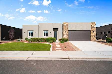 3204 S 4900 W Hurricane, UT 84737