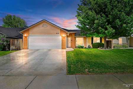 602 E Chateau Drive Meridian, ID 83646