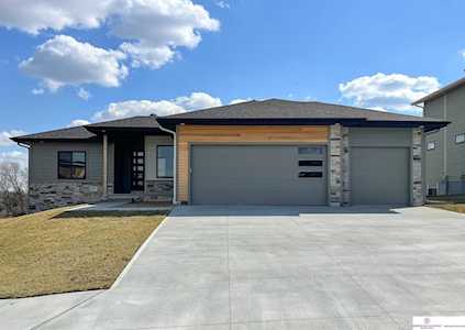 17001 Benjamin St Bennington, NE 68007