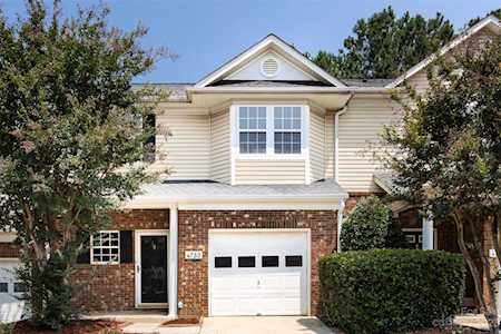 4730 Cottage Oaks Dr Charlotte, NC 28269