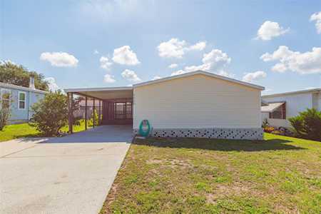 3906 Julie Dr Wesley Chapel, FL 33543