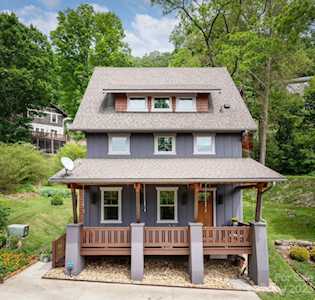 21 Shady Park Ln Asheville, NC 28804