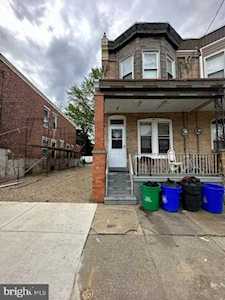 1262 Thurman St Camden, NJ 08104