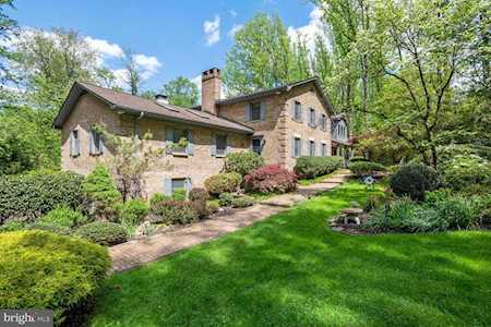 10010 Lawyers Rd Vienna, VA 22181
