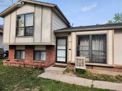1215 Sandpiper Drive Colorado Springs, CO 80916