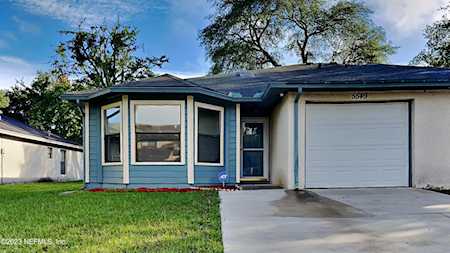 5549 Pinebay CIR S Jacksonville, FL 32244