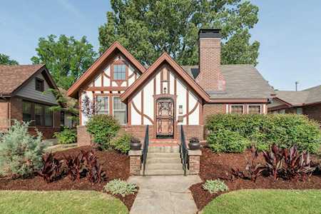 909 Kensington St Memphis, TN 38107
