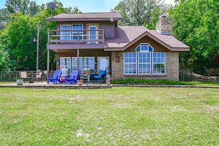 3243 Lakeside Drive Granbury, TX 76048