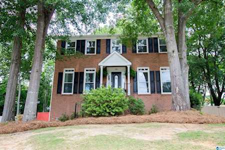 118 Indian Creek Drive Pelham, AL 35124