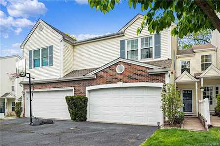 1402 Chadwick Court Tarrytown, NY 10591