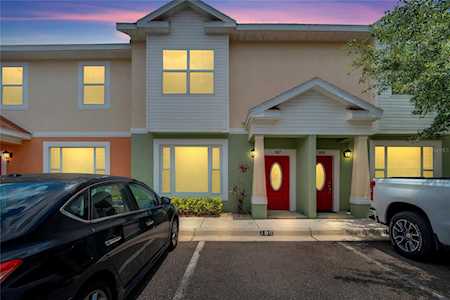 187 Alexander Woods Dr Plant City, FL 33563
