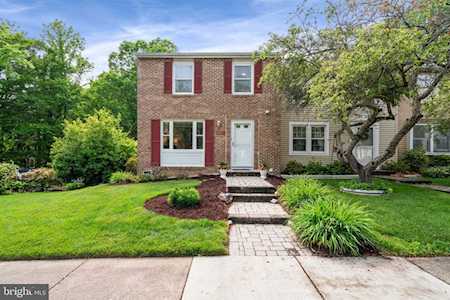 8150 Loving Forest Ct Springfield, VA 22153