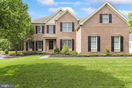 1854 Augusta Dr Jamison, PA 18929