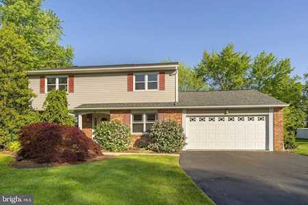 1782 Cindy Ln Hatfield, PA 19440
