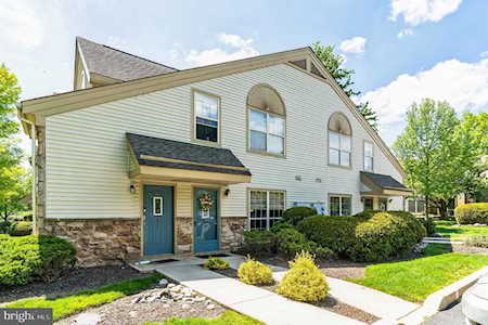 901 Foxmeadow Dr Royersford, PA 19468