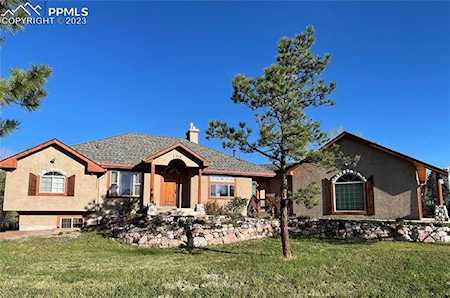7310 Winding Oaks Drive Colorado Springs, CO 80919