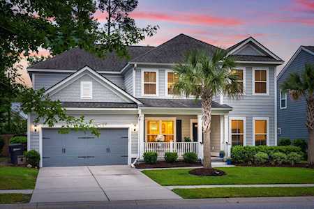 2969 Bella Oaks Dr Mount Pleasant, SC 29466