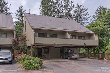 55 Maple Ridge Ln Asheville, NC 28806