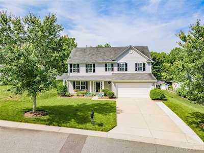 44 Ashton Bluff Circle Mount Holly, NC 28120