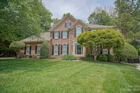 15819 Heckscher Dr Huntersville, NC 28078