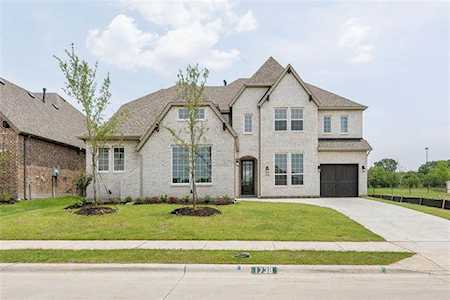 1738 Gem Drive Rockwall, TX 75087