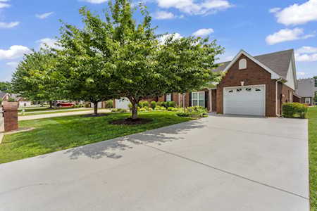 2808 Stonehedge Drive Murfreesboro, TN 37128