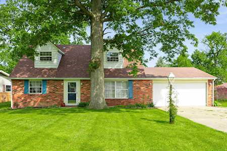 2605 S Waldemere Avenue Muncie, IN 47302
