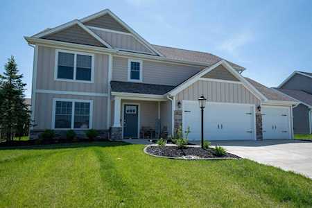 10956 Barrymore Run Roanoke, IN 46783