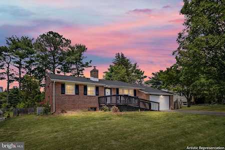 24 Hodgkins Place New Castle, DE 19720
