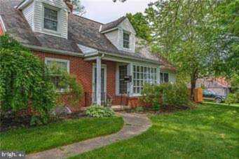 525 Lawn Ave Sellersville, PA 18960